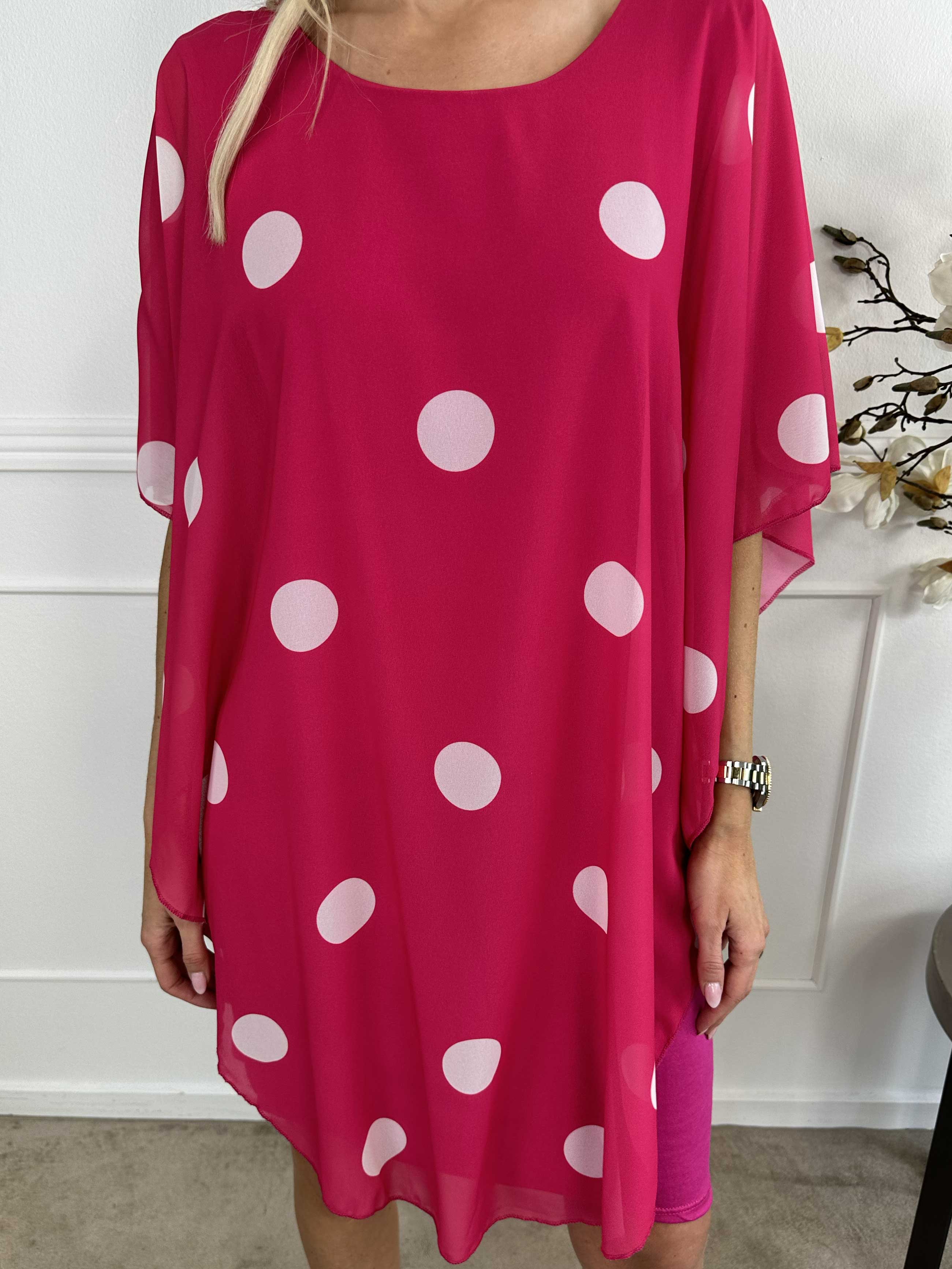 Kenya Dot - Tunikaklänning med prickigt chiffonglager